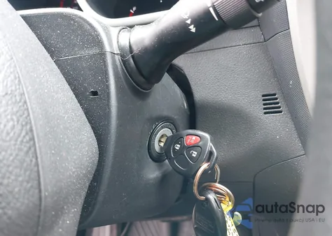 2009 Toyota Matrix S z USA, uszkodzony, nr VIN 2T1LE40E69C007314